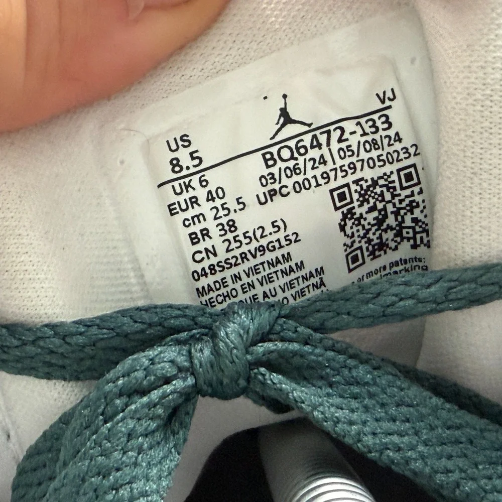 Jordan size air